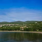 منتزه العطل Mobile Homes Camp كلينوفيتسا