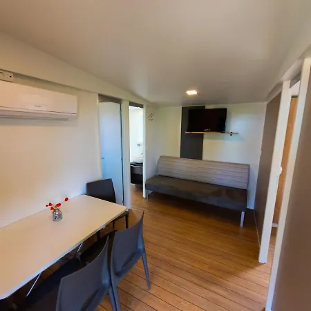 Mobile Homes Camp Semesterpark 2*
