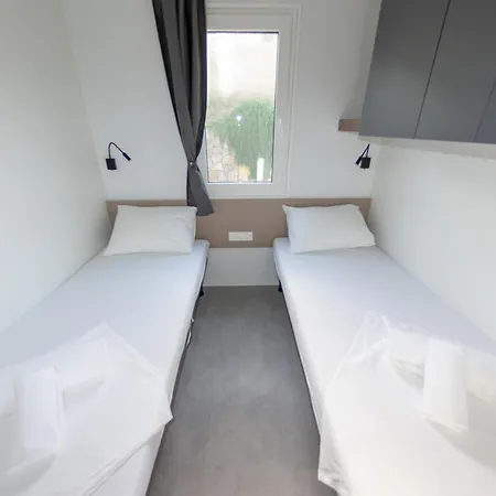 Semesterpark Mobile Homes Camp