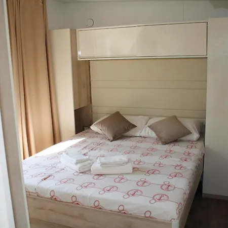 Mobile Homes Camp Klenovica Кленовица