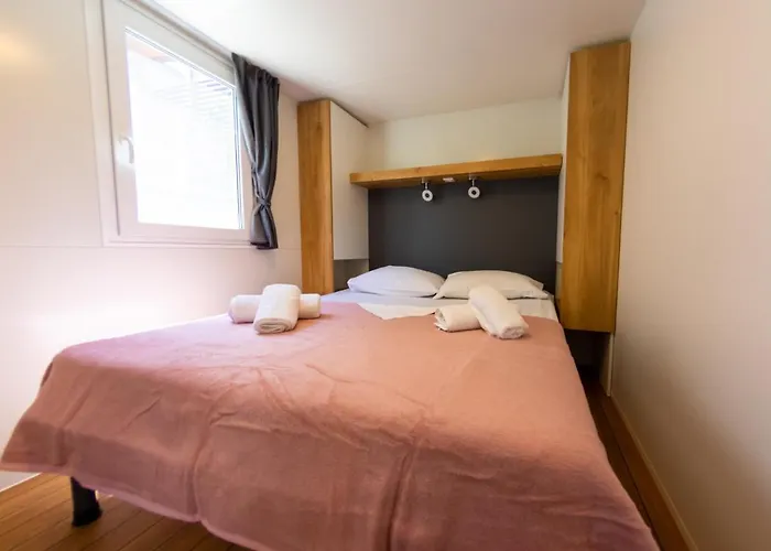 Tatil parkı Mobile Homes Camp