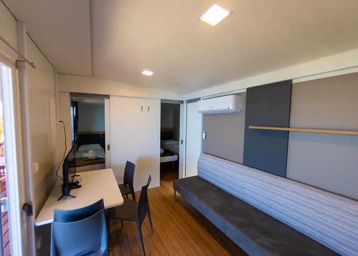 Mobile Homes Camp 2* クレノヴィツァ