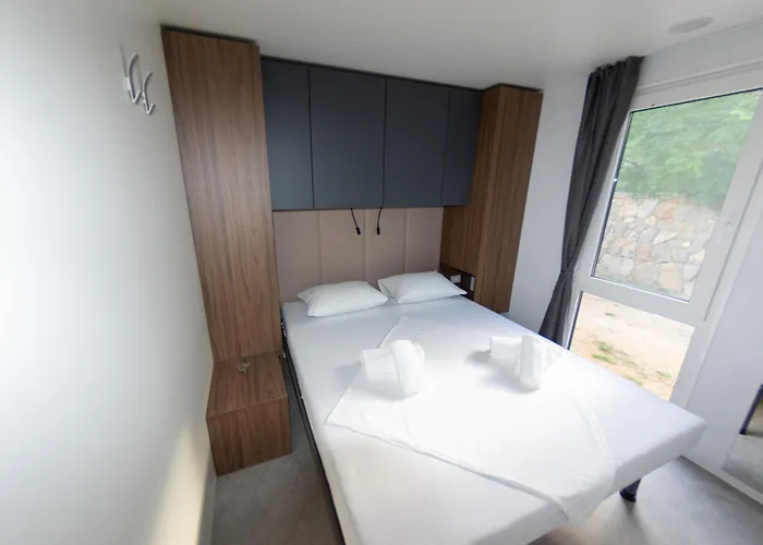 Mobile Homes Camp 2* Klenovica