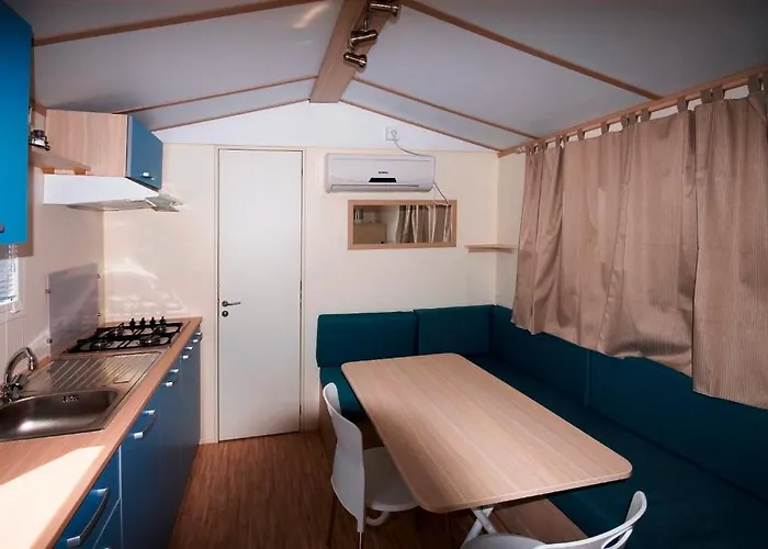 Parco vacanze Mobile Homes Mediteran Klenovica